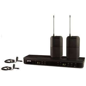 Sistema inalámbrico doble con dos micrófonos de solapa SHURE BLX188/CVL para presentaciones